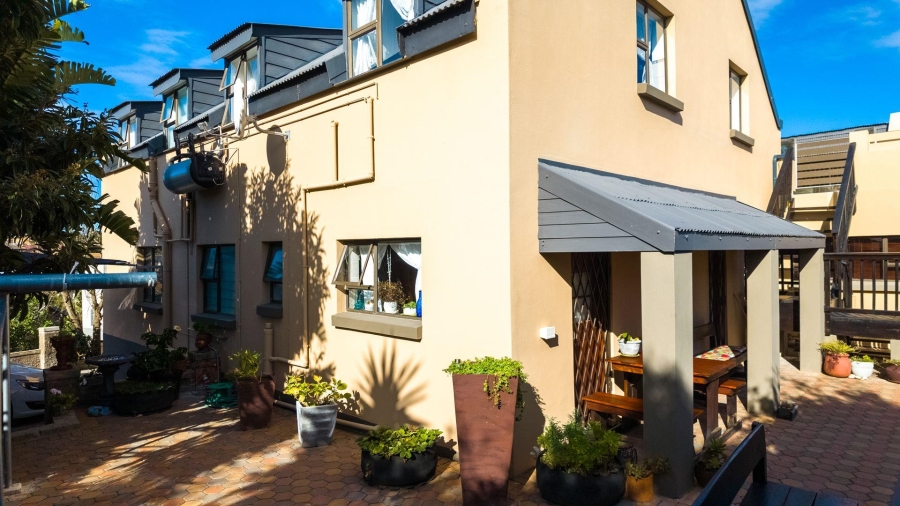 4 Bedroom Property for Sale in Dana Bay Western Cape
